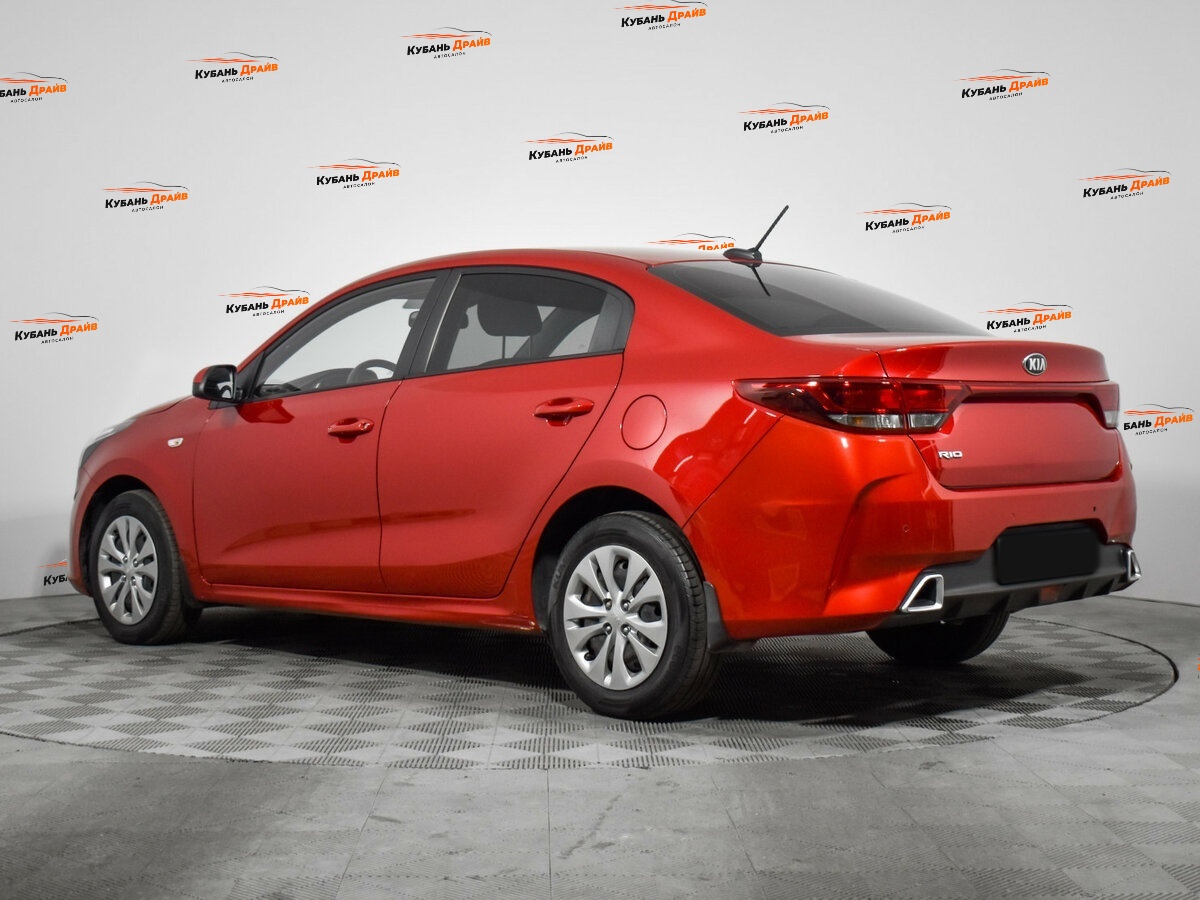 Kia Rio 2021 года с пробегом. Фото: #6