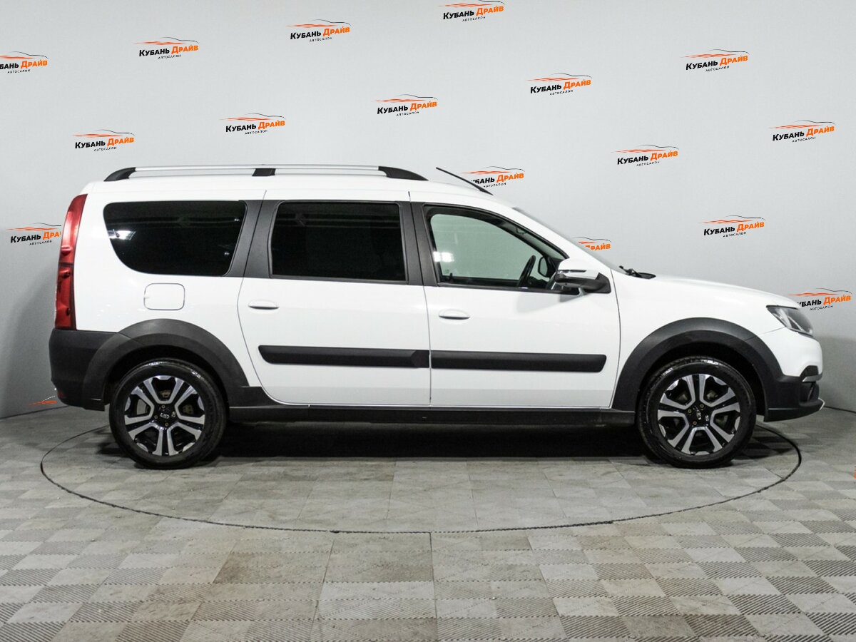 Lada (ВАЗ) Largus 2021 года с пробегом. Фото: #3