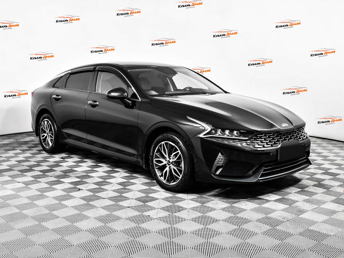 Kia K5 2021 года с пробегом. Фото: #2