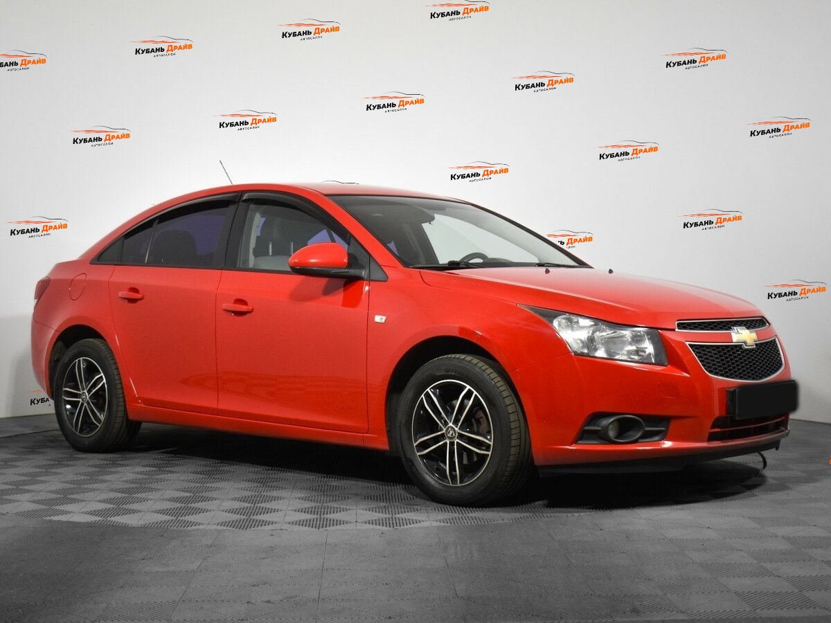 Chevrolet Cruze 2012 года с пробегом. Фото: #2