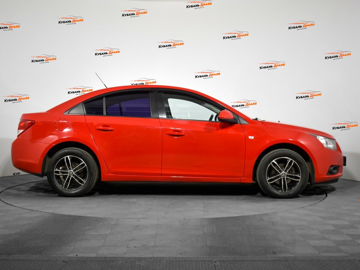 Chevrolet Cruze 2012 года с пробегом. Фото: #3