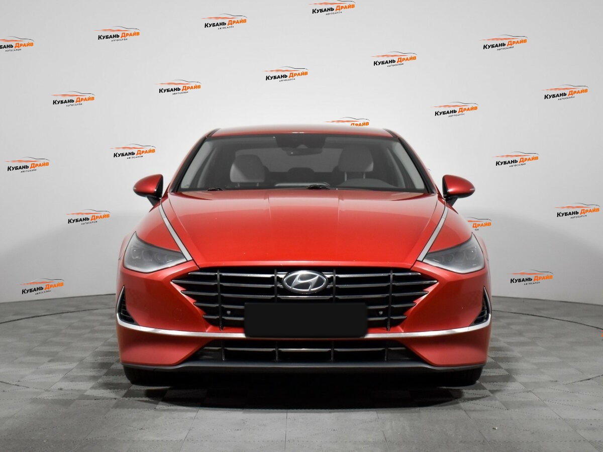Hyundai Sonata 2020 года с пробегом. Фото: #1