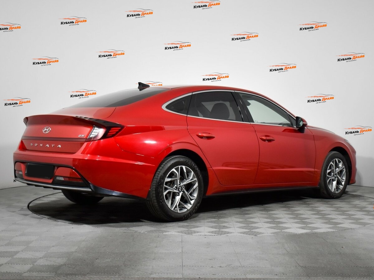 Hyundai Sonata 2020 года с пробегом. Фото: #3