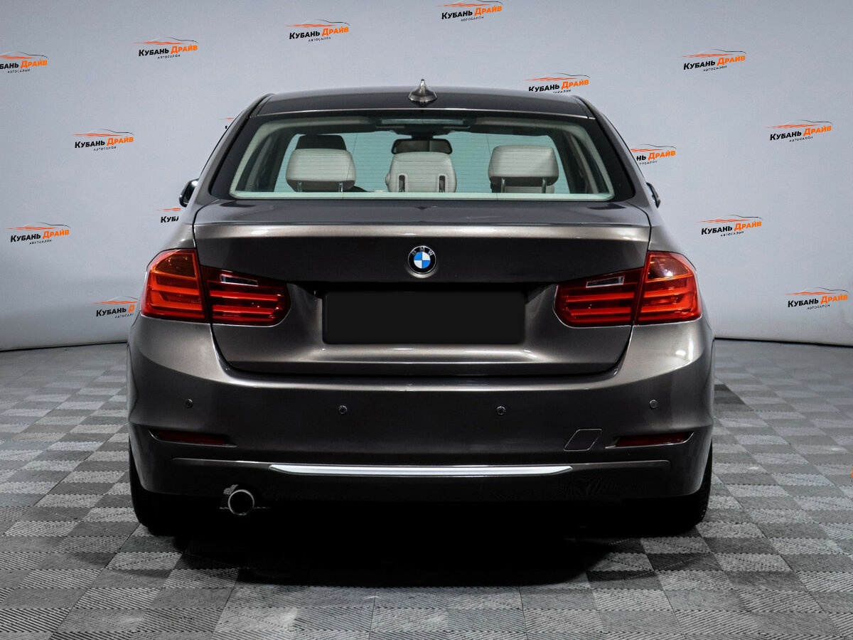 BMW 3 серии 2012 года с пробегом. Фото: #4