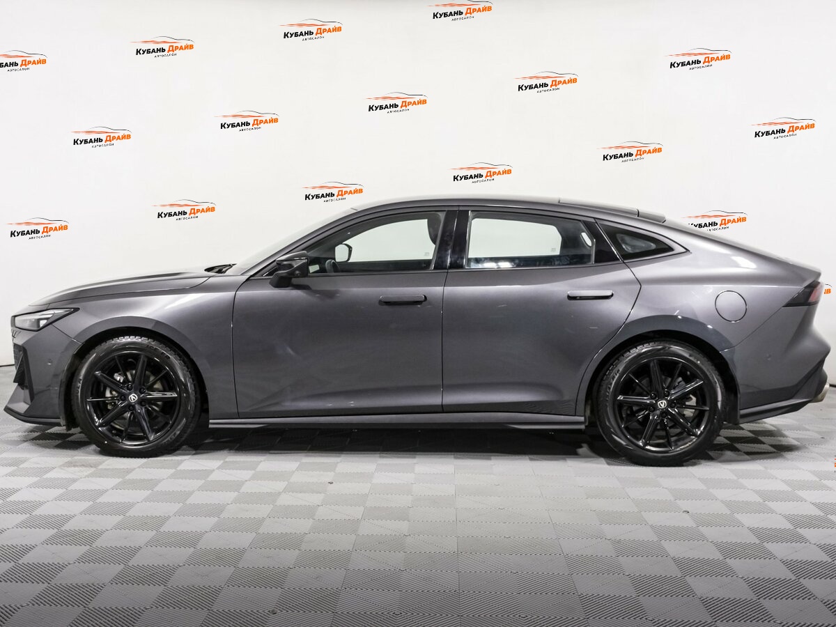 Changan UNI-V 2023 года с пробегом. Фото: #6