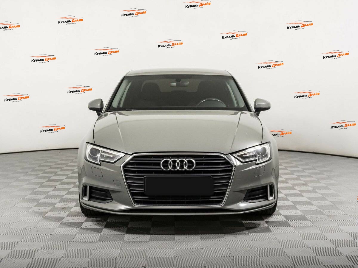 Audi A3 2018 года с пробегом. Фото: #1