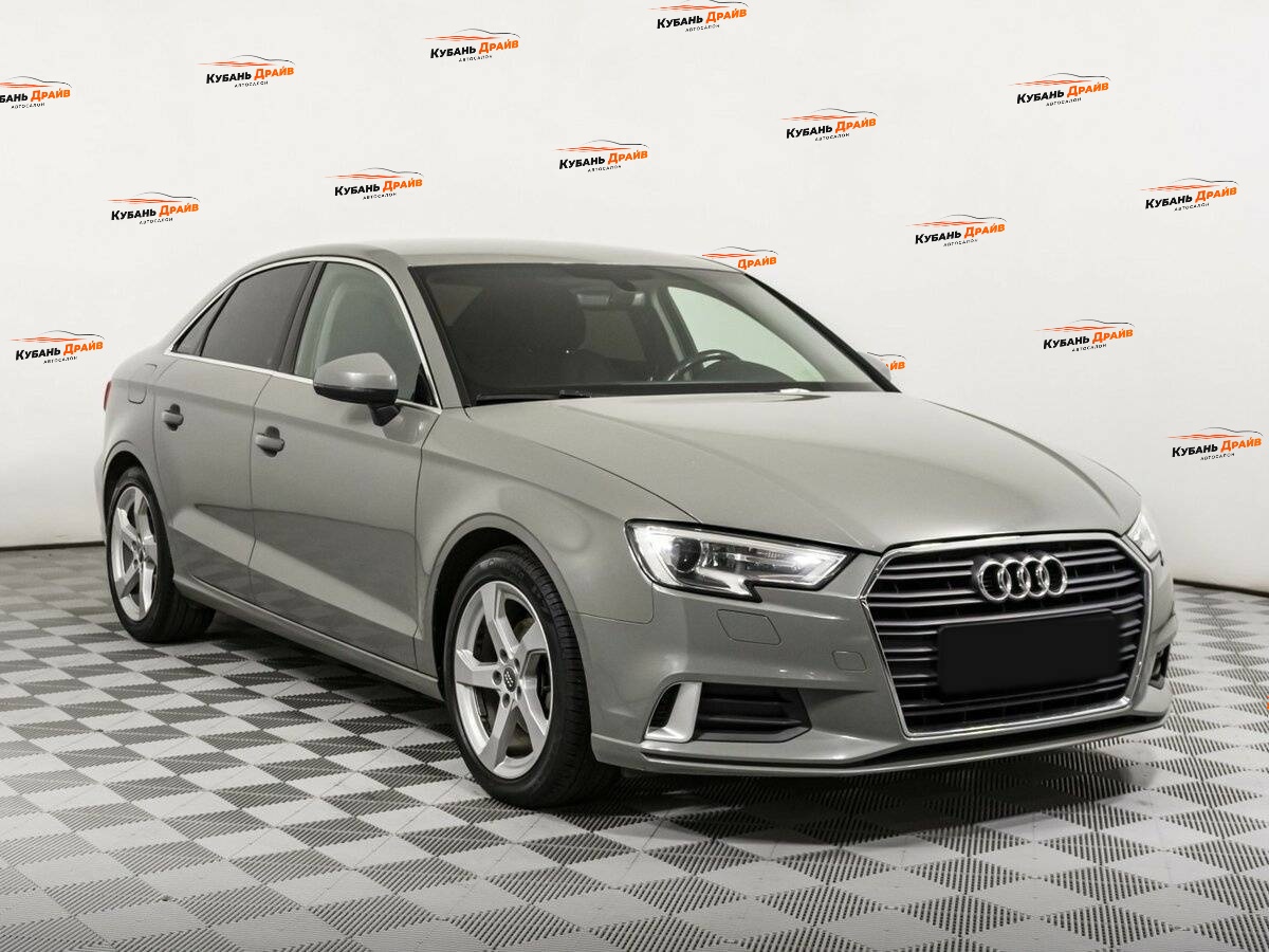 Audi A3 2018 года с пробегом. Фото: #2