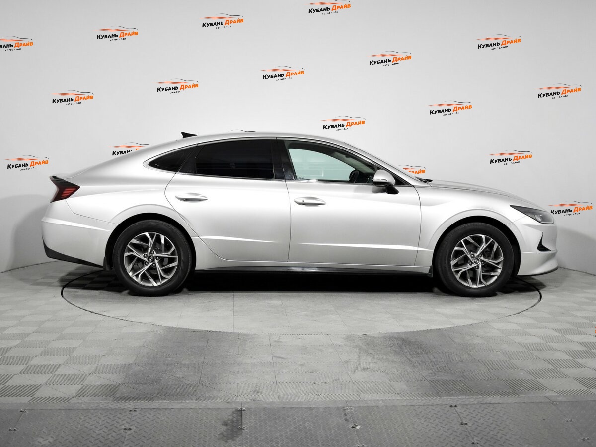 Hyundai Sonata 2021 года с пробегом. Фото: #3