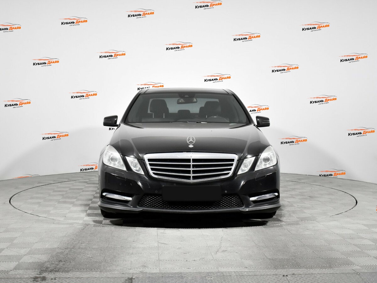 Mercedes-Benz E-Класс 2012 года с пробегом. Фото: #1