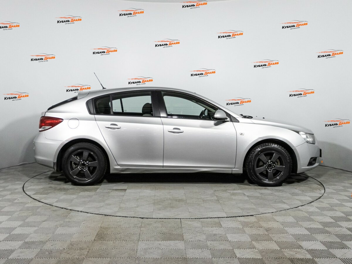 Chevrolet Cruze 2012 года с пробегом. Фото: #3