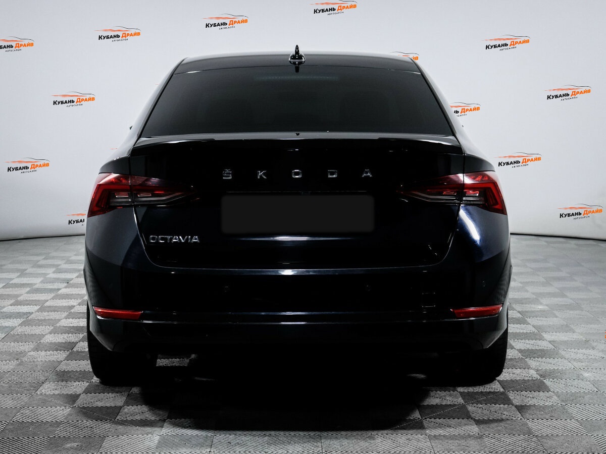 Skoda Octavia 2020 года с пробегом. Фото: #4