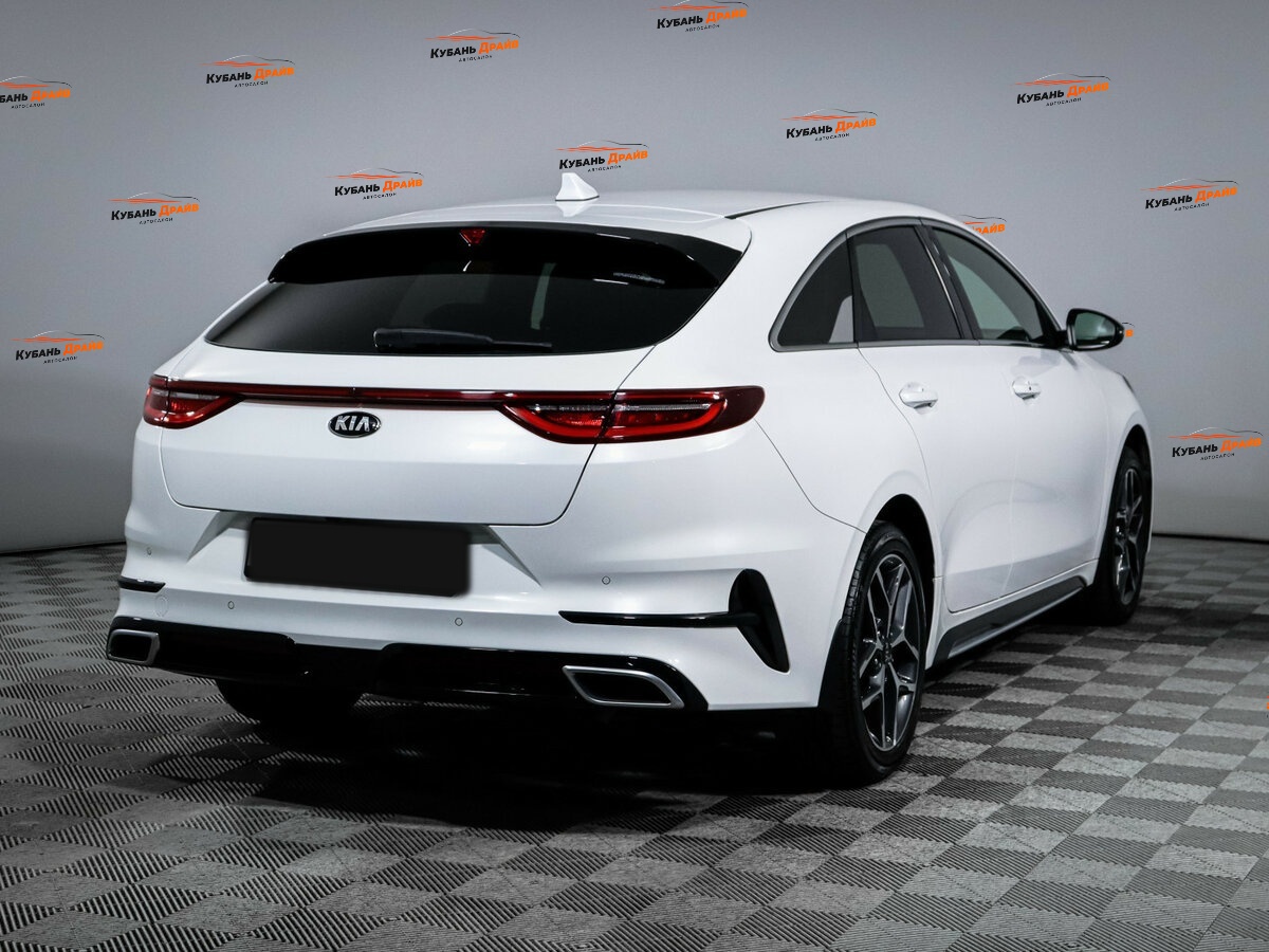 Kia Proceed 2021 года с пробегом. Фото: #3