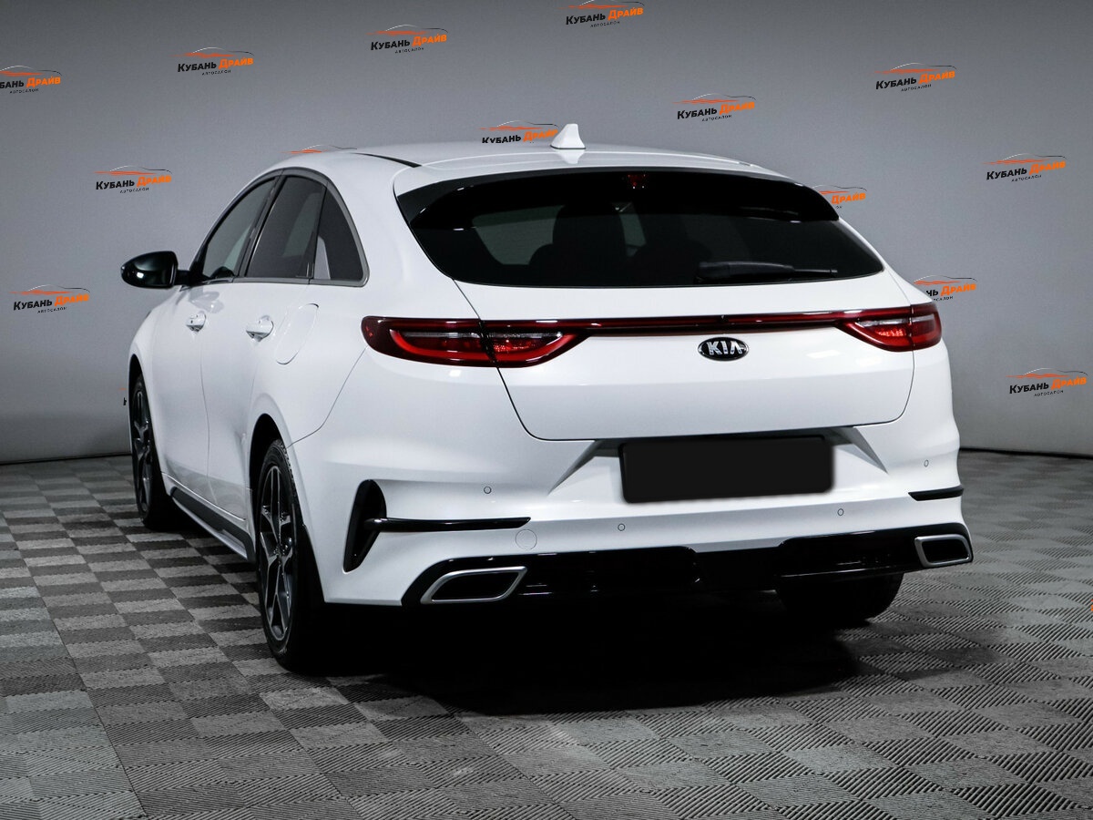 Kia Proceed 2021 года с пробегом. Фото: #5