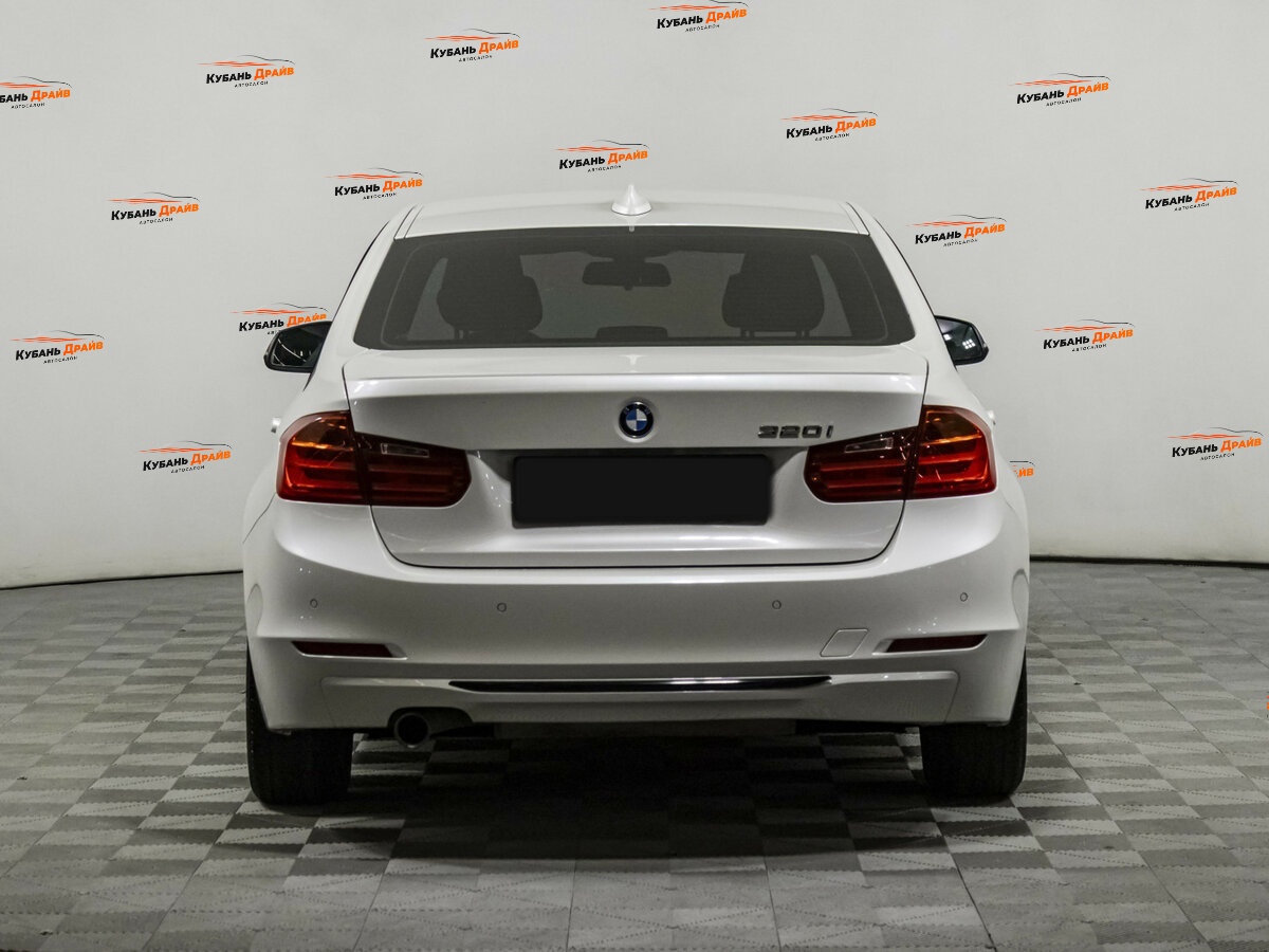 BMW 3 серии 2014 года с пробегом. Фото: #3