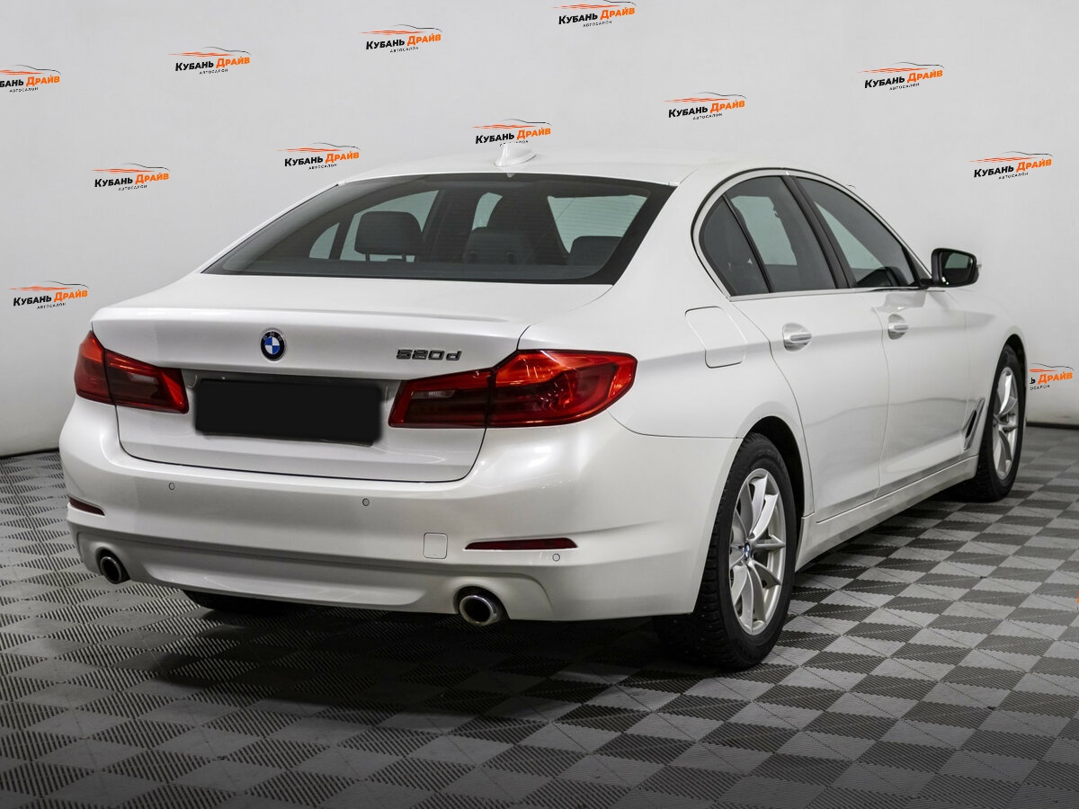 BMW 5 серии 2017 года с пробегом. Фото: #4