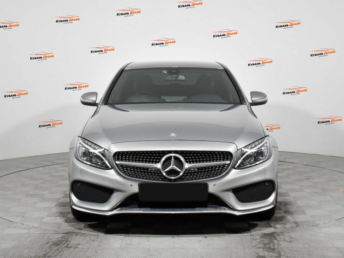 Mercedes-Benz C-Класс 2015 года с пробегом. Фото: #1