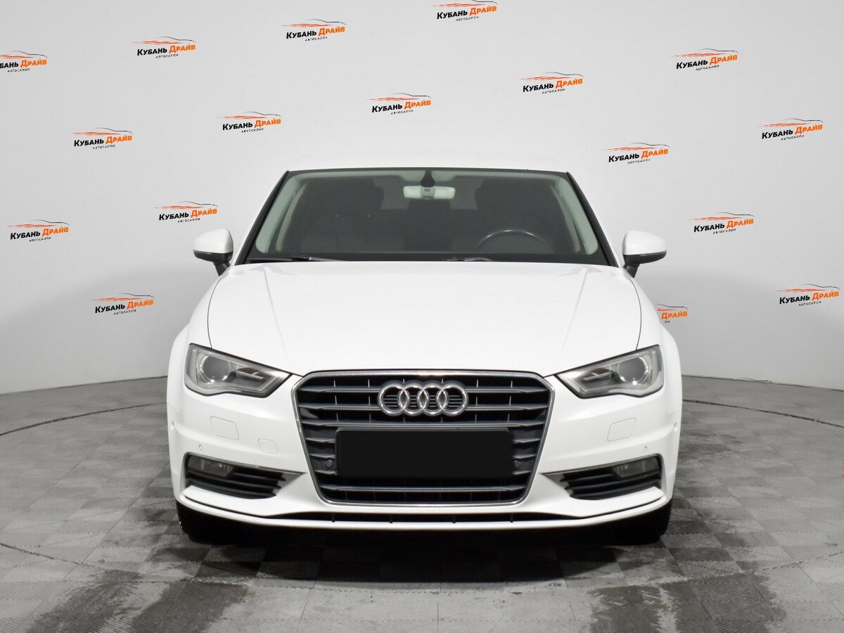 Audi A3 2016 года с пробегом. Фото: #1