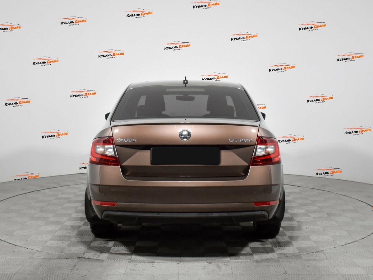 Skoda Octavia 2017 года с пробегом. Фото: #5
