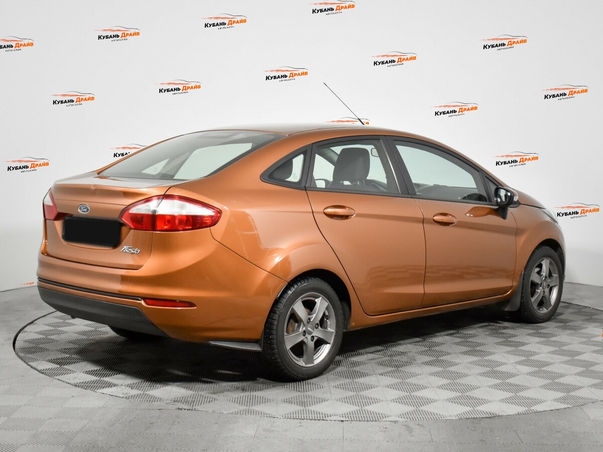 Ford Fiesta 2016 года с пробегом. Фото: #4