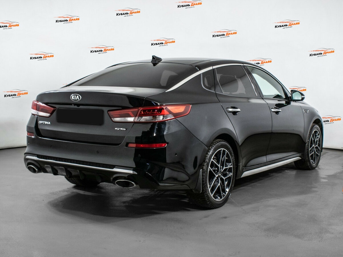 Kia Optima 2018 года с пробегом. Фото: #3