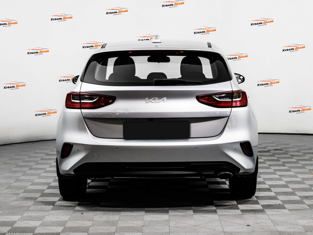 Kia Ceed 2022 года с пробегом. Фото: #5