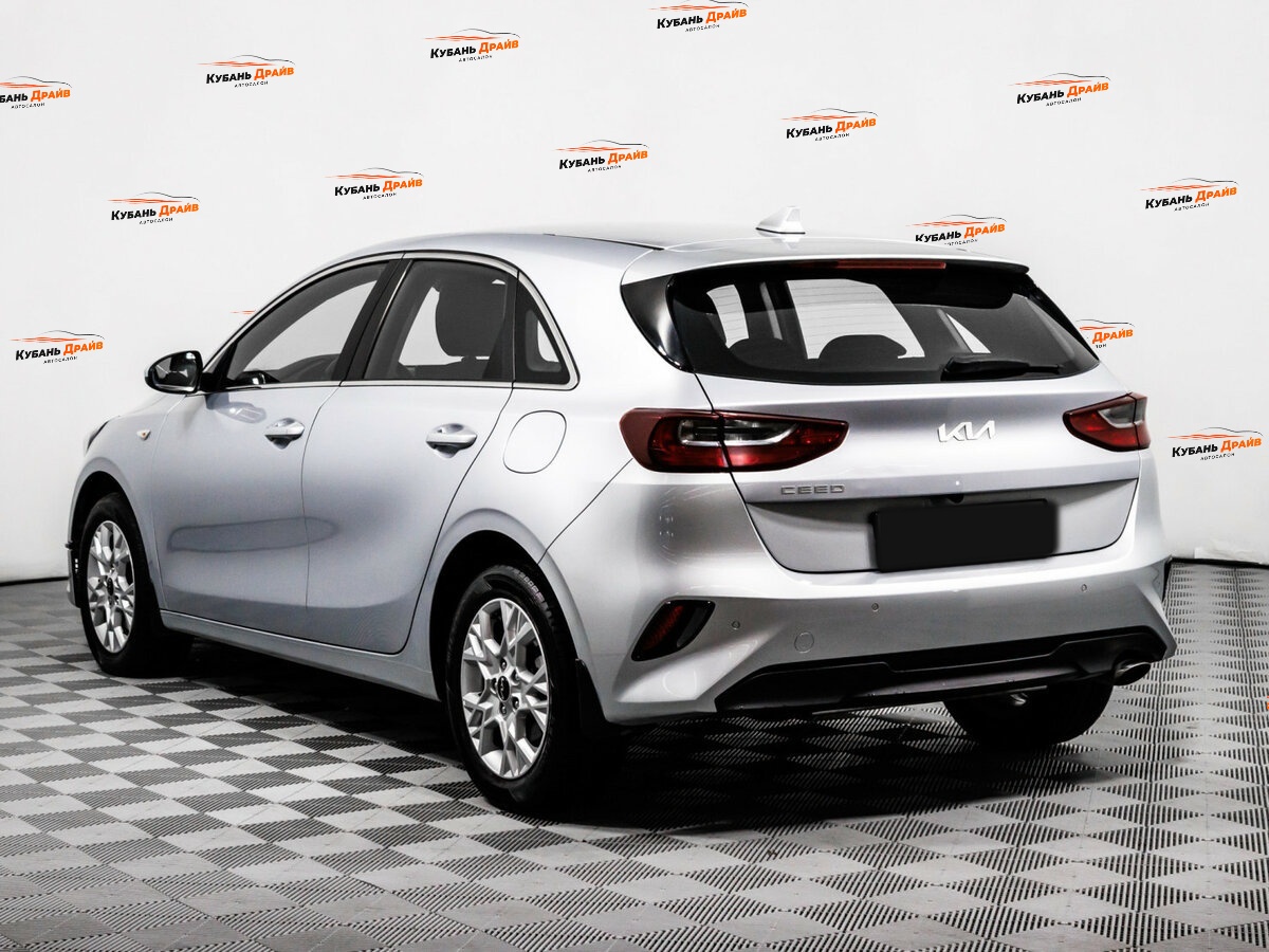 Kia Ceed 2022 года с пробегом. Фото: #6