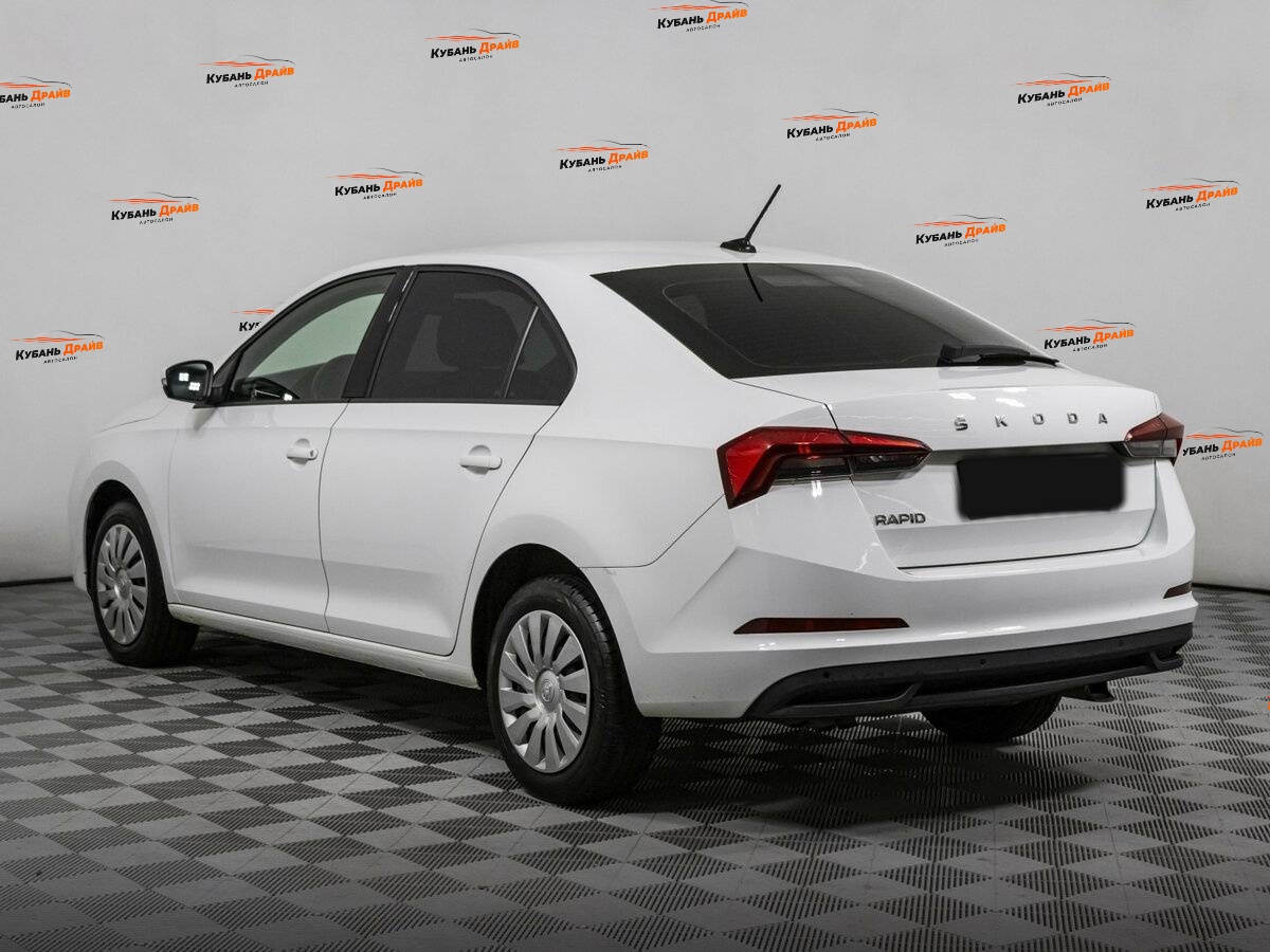 Skoda Rapid 2021 года с пробегом. Фото: #5