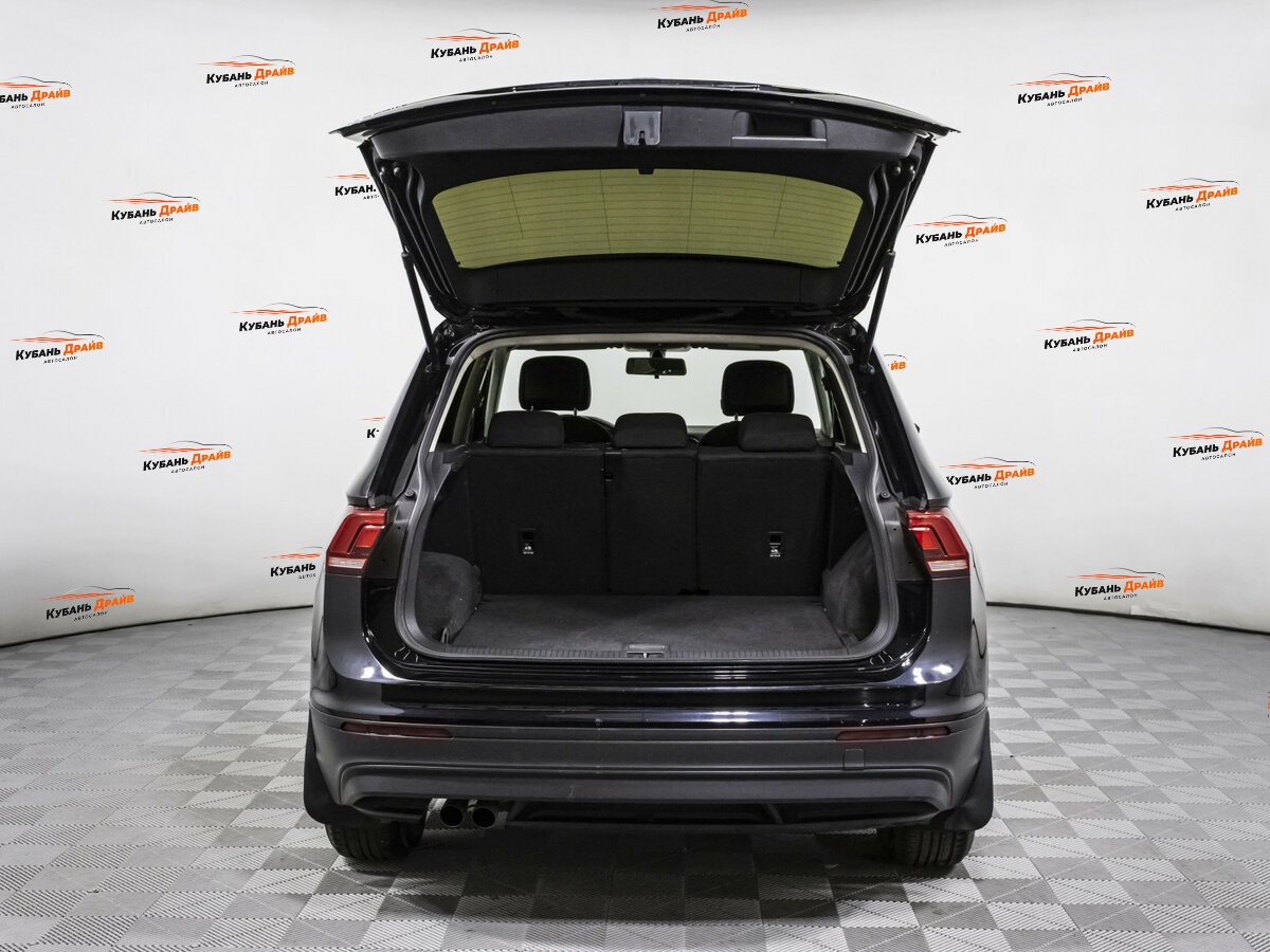 Volkswagen Tiguan 2018 года с пробегом. Фото: #11