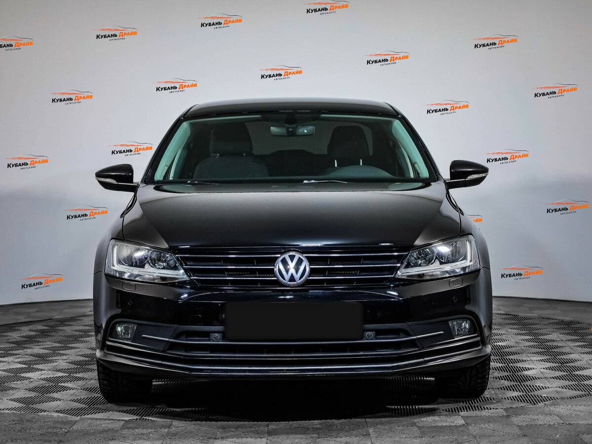 Volkswagen Jetta 2017 года с пробегом. Фото: #1