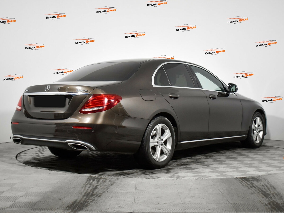 Mercedes-Benz E-Класс 2016 года с пробегом. Фото: #3