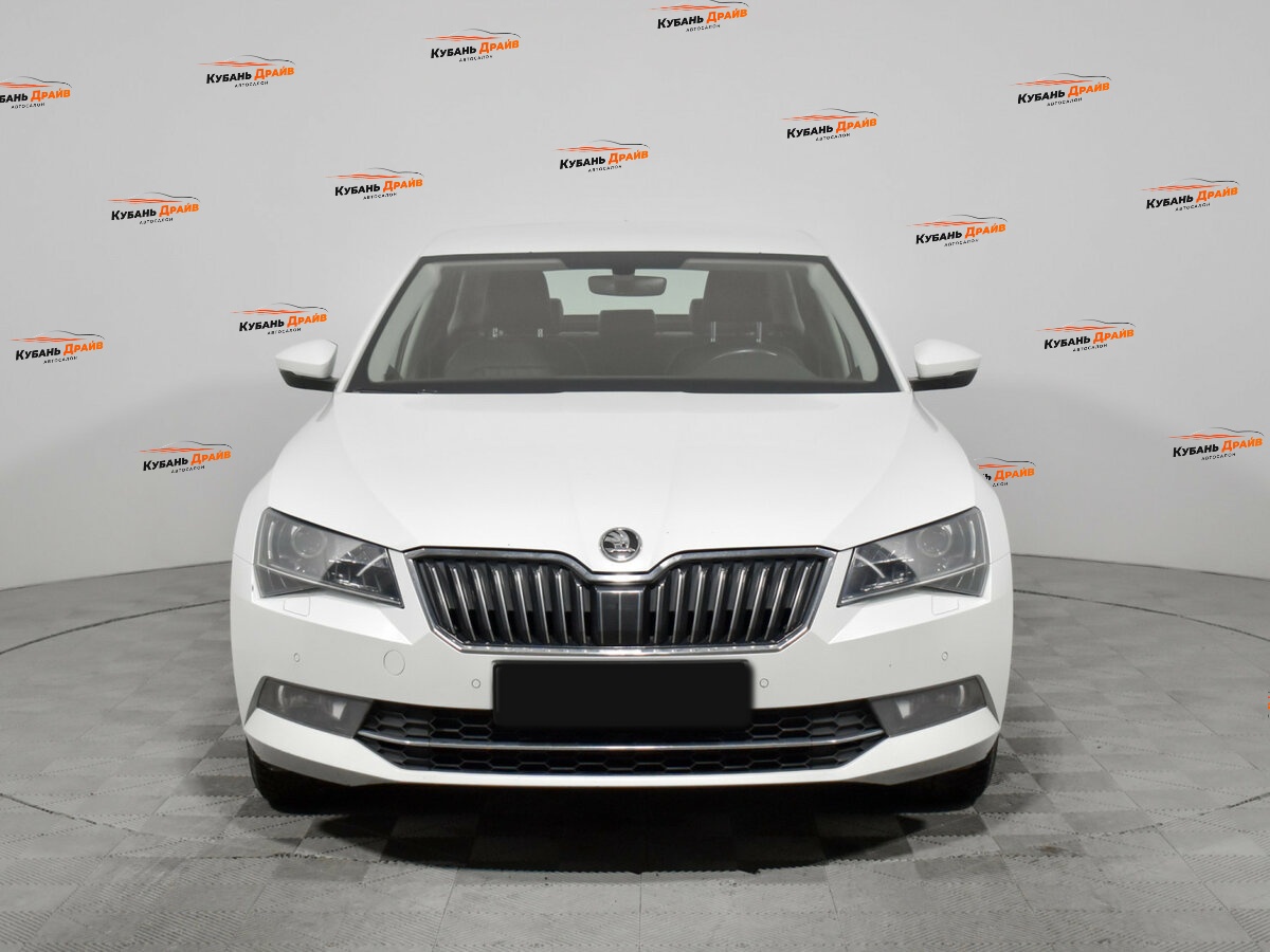 Skoda Superb 2018 года с пробегом. Фото: #1