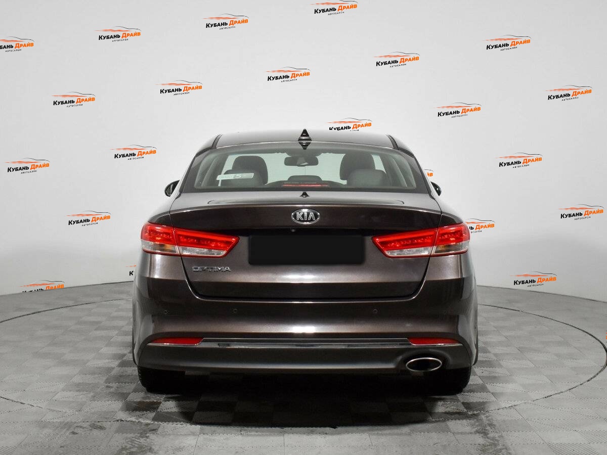 Kia Optima 2017 года с пробегом. Фото: #4