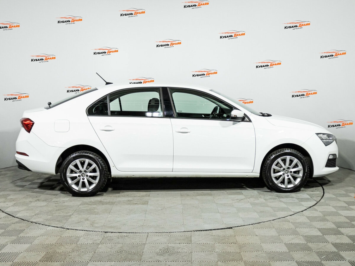 Skoda Rapid 2022 года с пробегом. Фото: #3