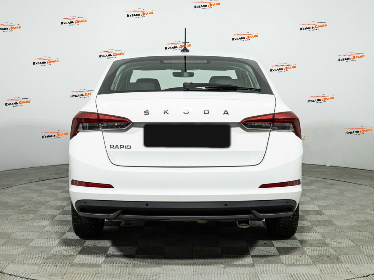 Skoda Rapid 2022 года с пробегом. Фото: #5