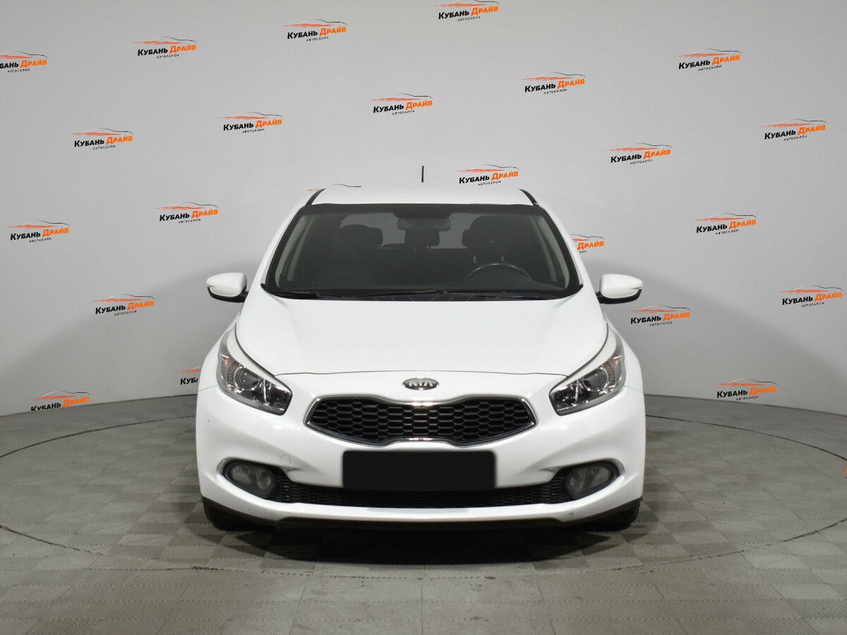 Kia Ceed 2013 года с пробегом. Фото: #1