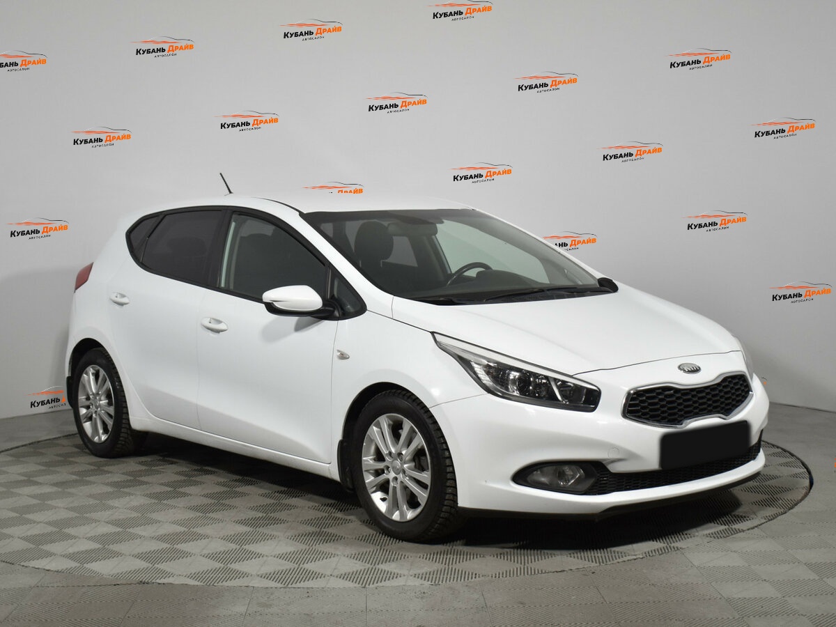 Kia Ceed 2013 года с пробегом. Фото: #2