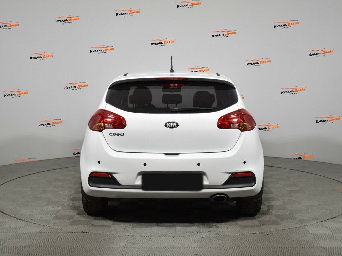 Kia Ceed 2013 года с пробегом. Фото: #5