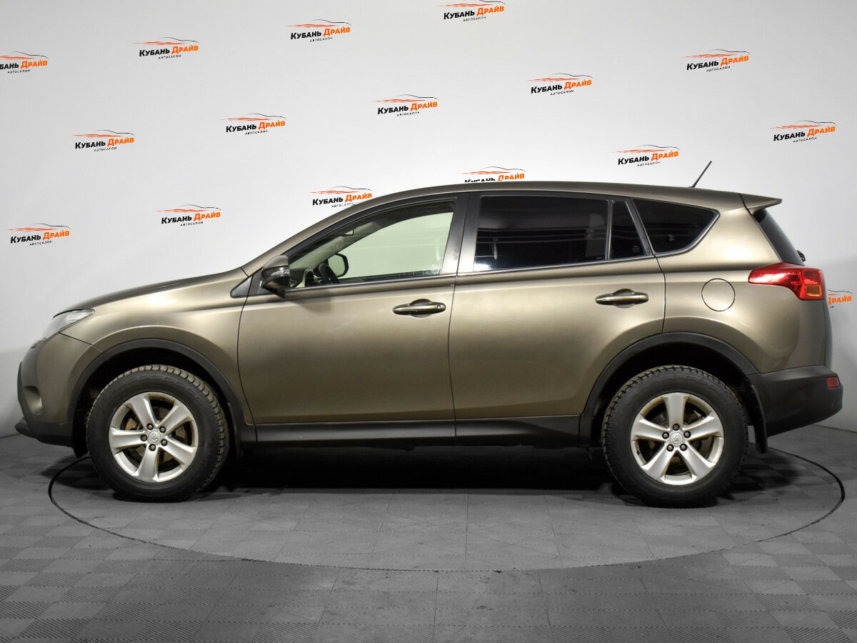 Toyota RAV4 2013 года с пробегом. Фото: #7