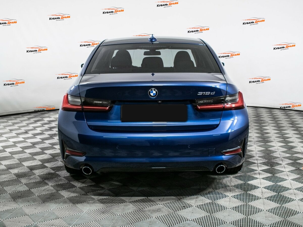 BMW 3 серии 2021 года с пробегом. Фото: #4