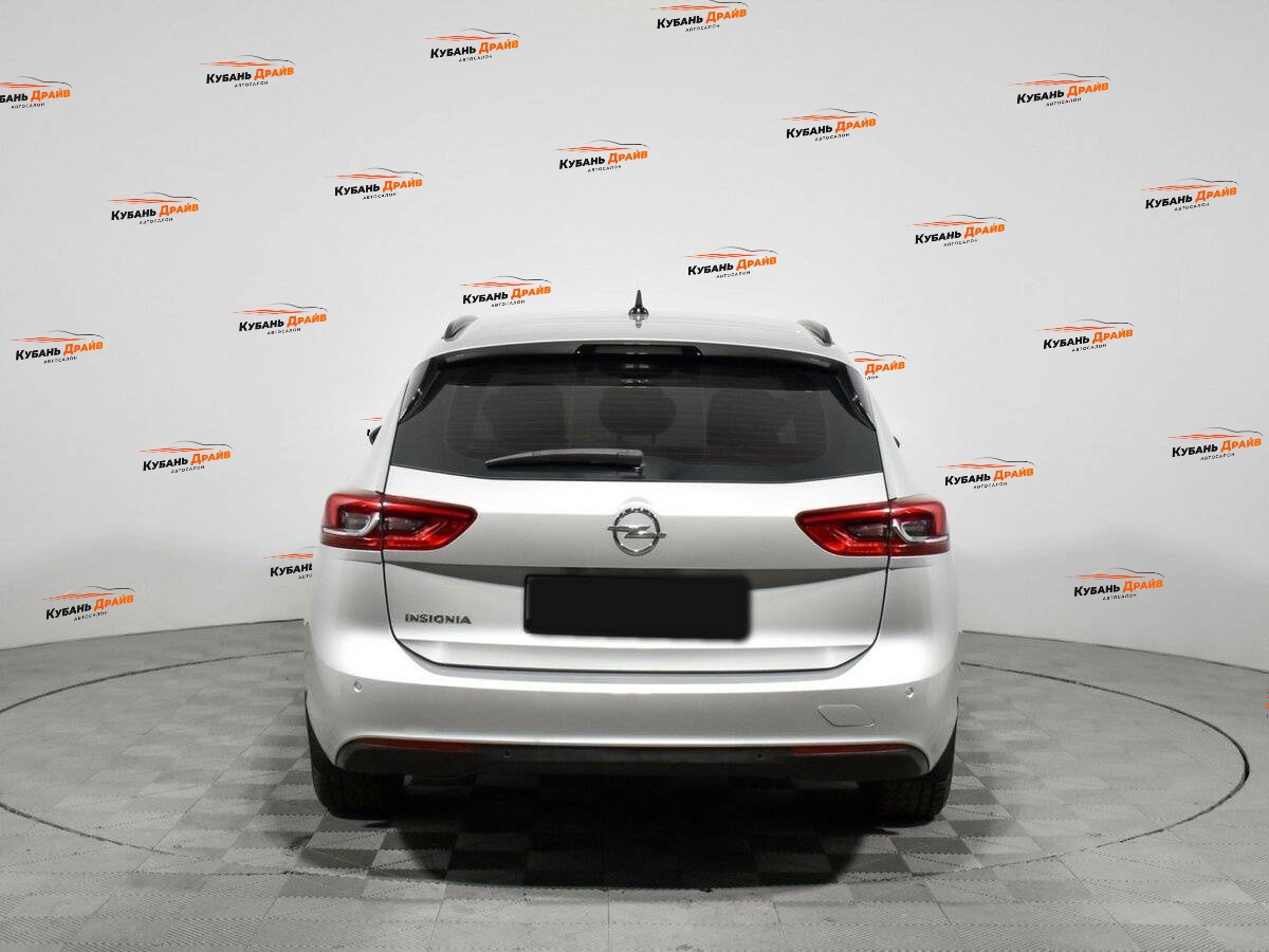 Opel Insignia 2020 года с пробегом. Фото: #4