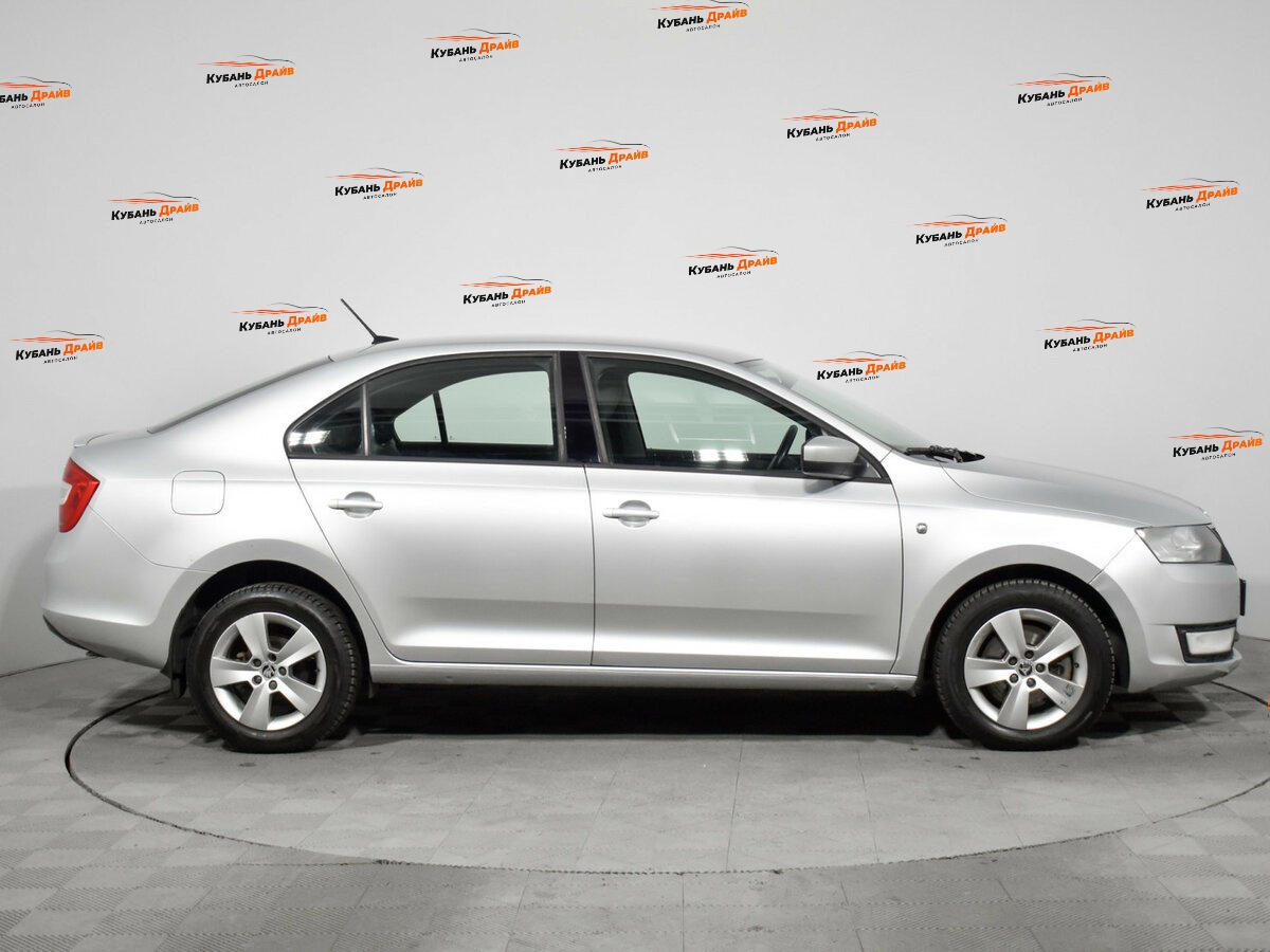 Skoda Rapid 2017 года с пробегом. Фото: #3