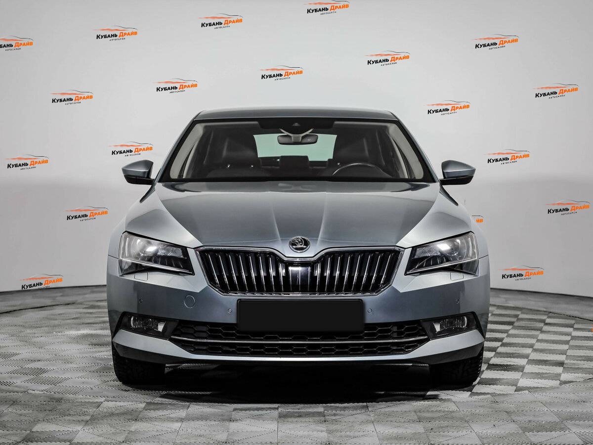 Skoda Superb 2016 года с пробегом. Фото: #1