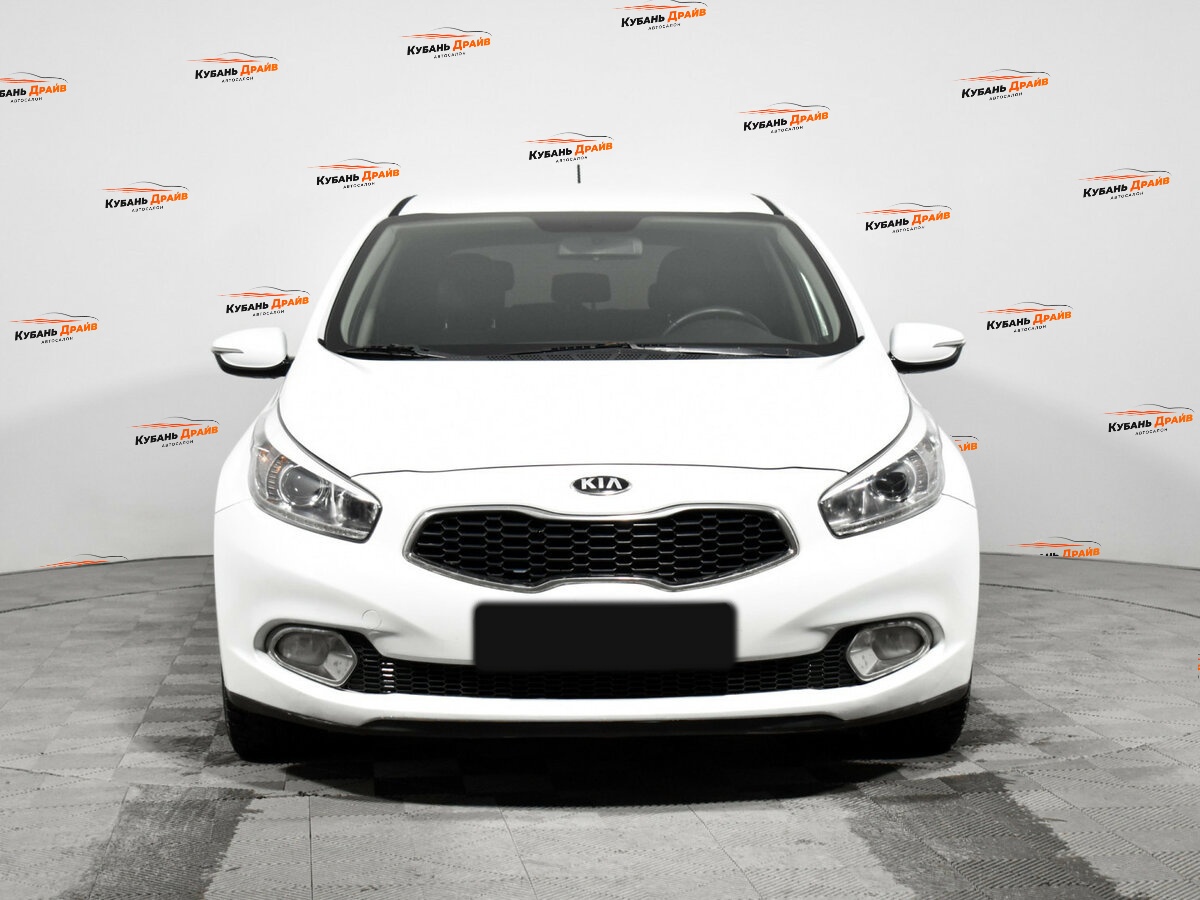 Kia Ceed 2013 года с пробегом. Фото: #1