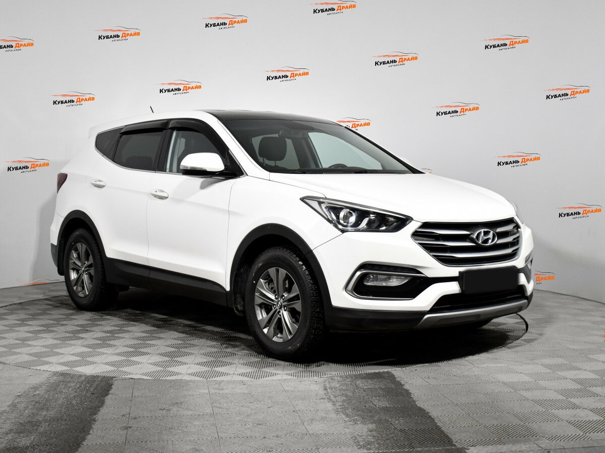 Hyundai Santa Fe 2015 года с пробегом. Фото: #2