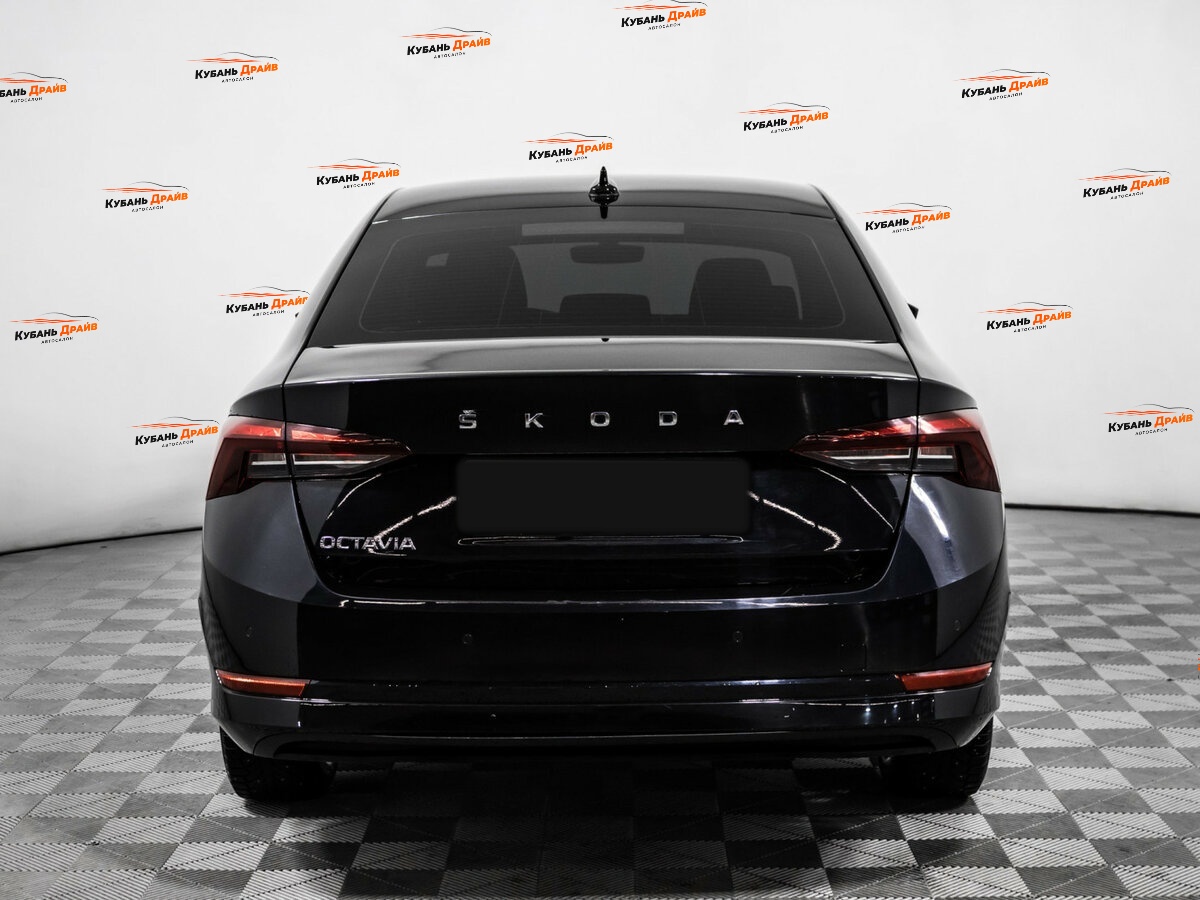 Skoda Octavia 2020 года с пробегом. Фото: #5