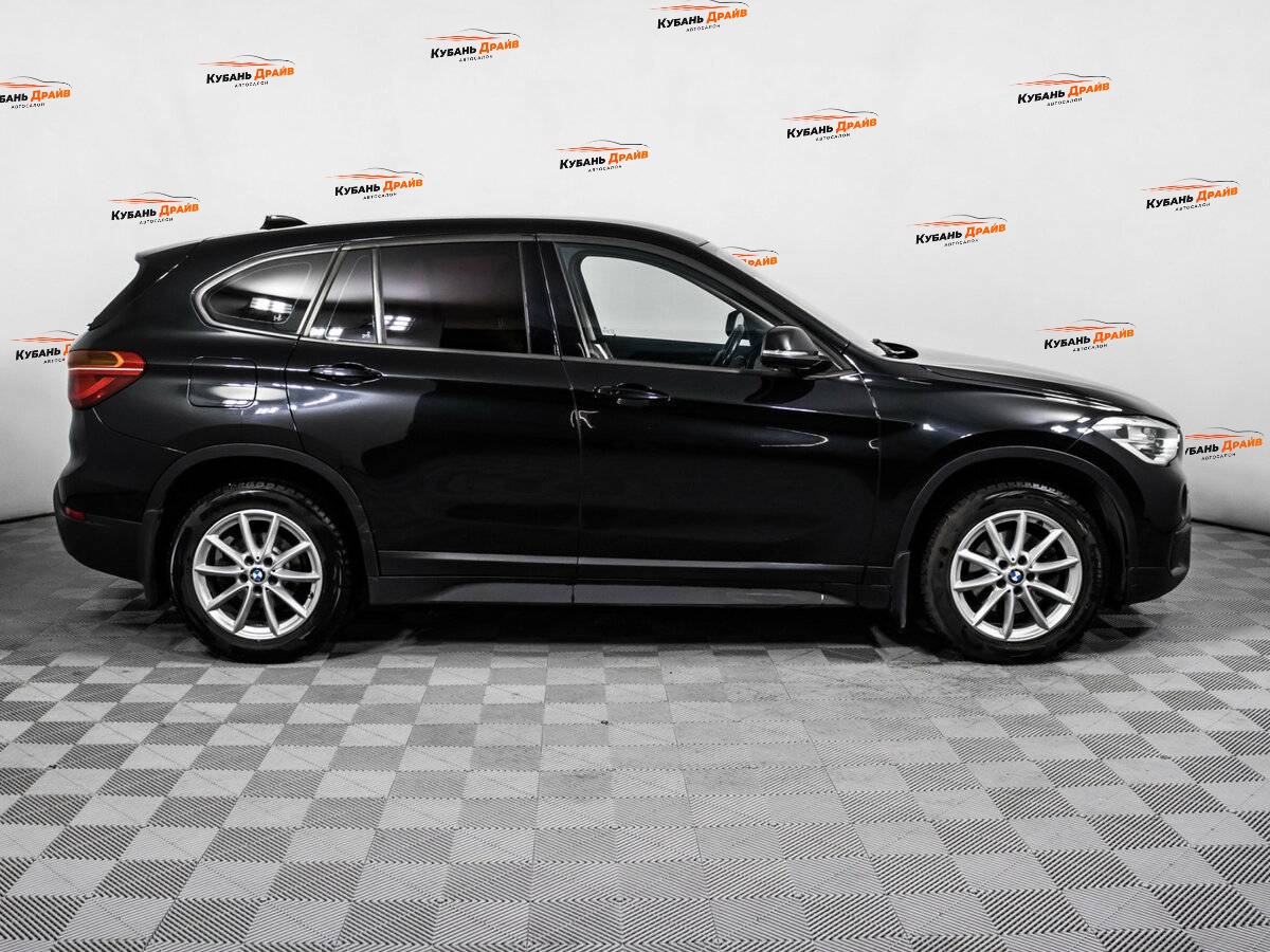 BMW X1 2017 года с пробегом. Фото: #3