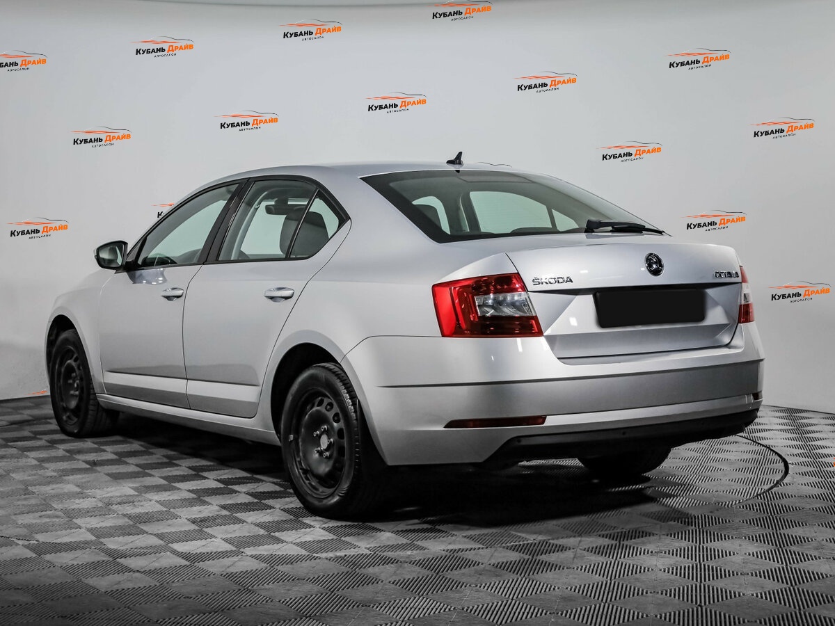 Skoda Octavia 2020 года с пробегом. Фото: #6