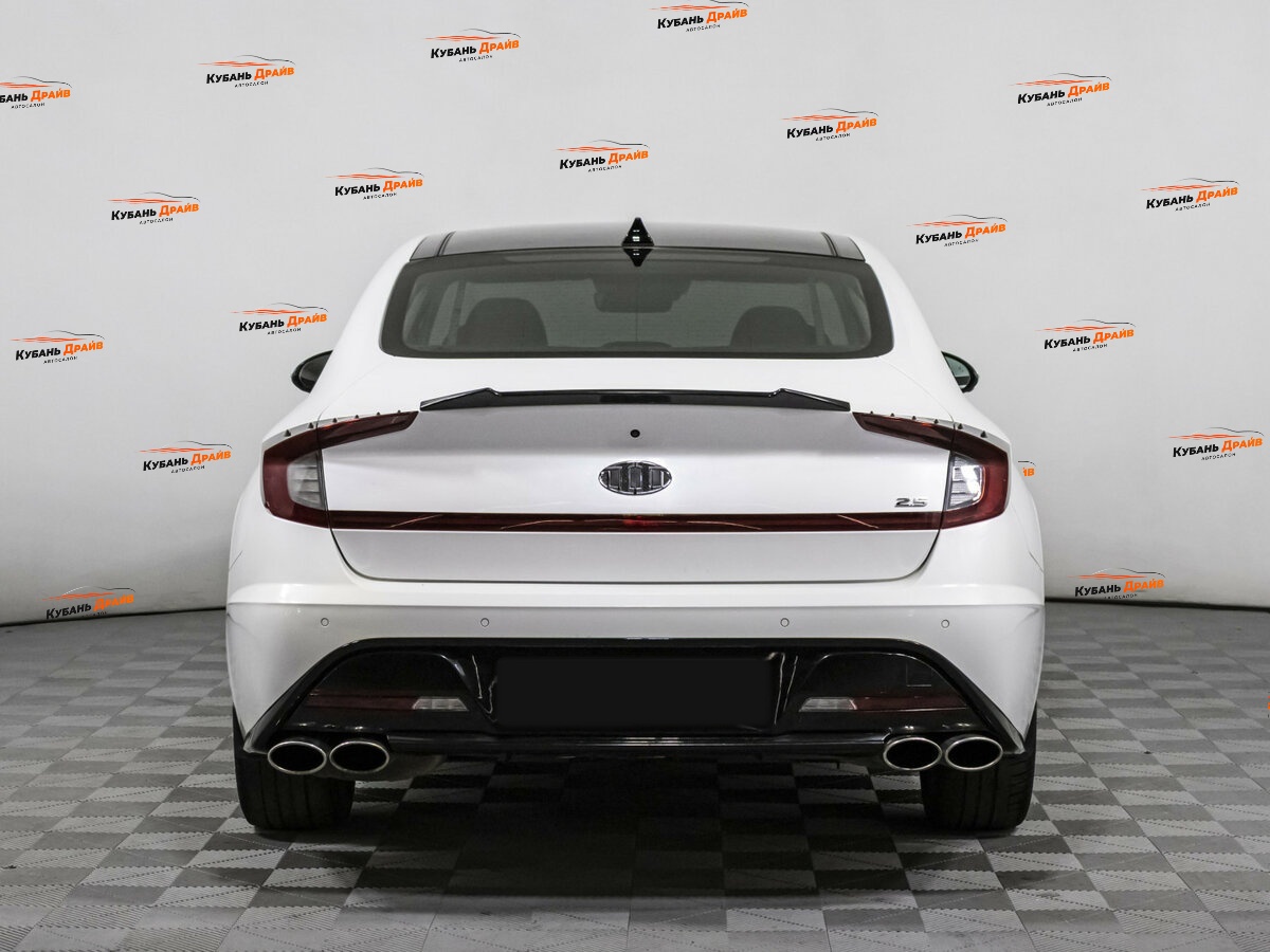 Hyundai Sonata 2019 года с пробегом. Фото: #4