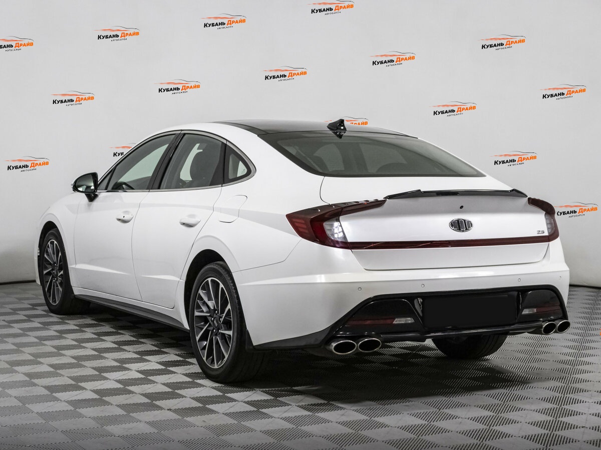 Hyundai Sonata 2019 года с пробегом. Фото: #5