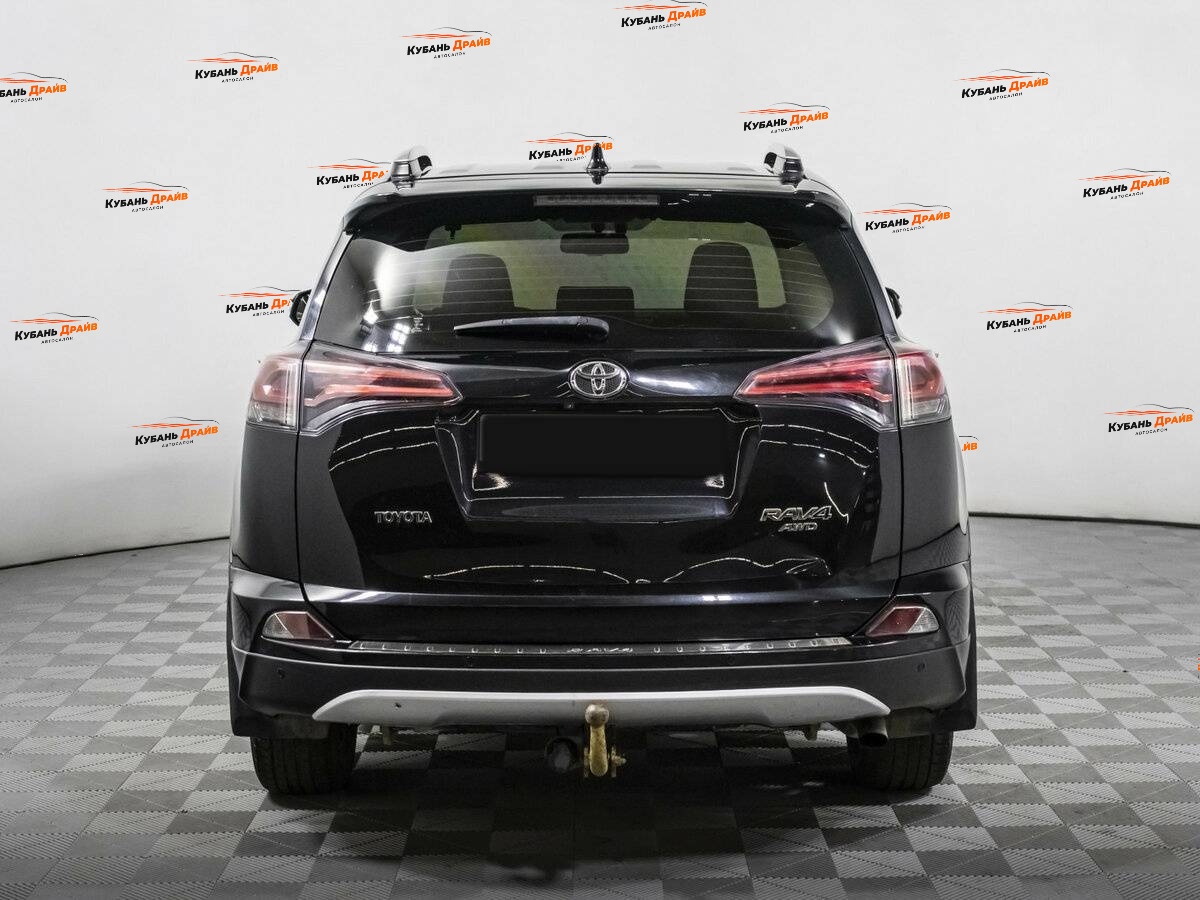 Toyota RAV4 2015 года с пробегом. Фото: #5